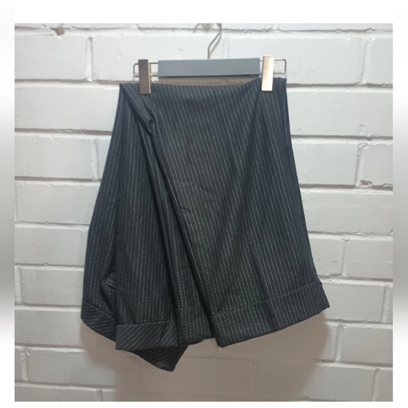 Soft By Avenue Women's Plus 14/16 Cuffed Pinstripe Sleek Classic Dress Pants EUC - Picture 1 of 8
